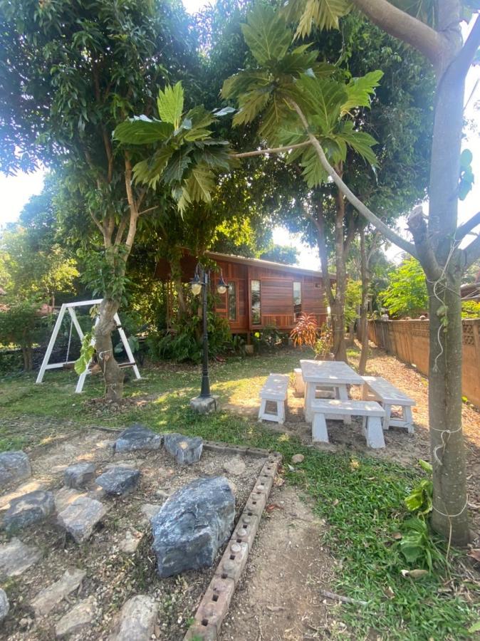 Romyen House Hotel Ban Nong Nam Khan Exterior foto